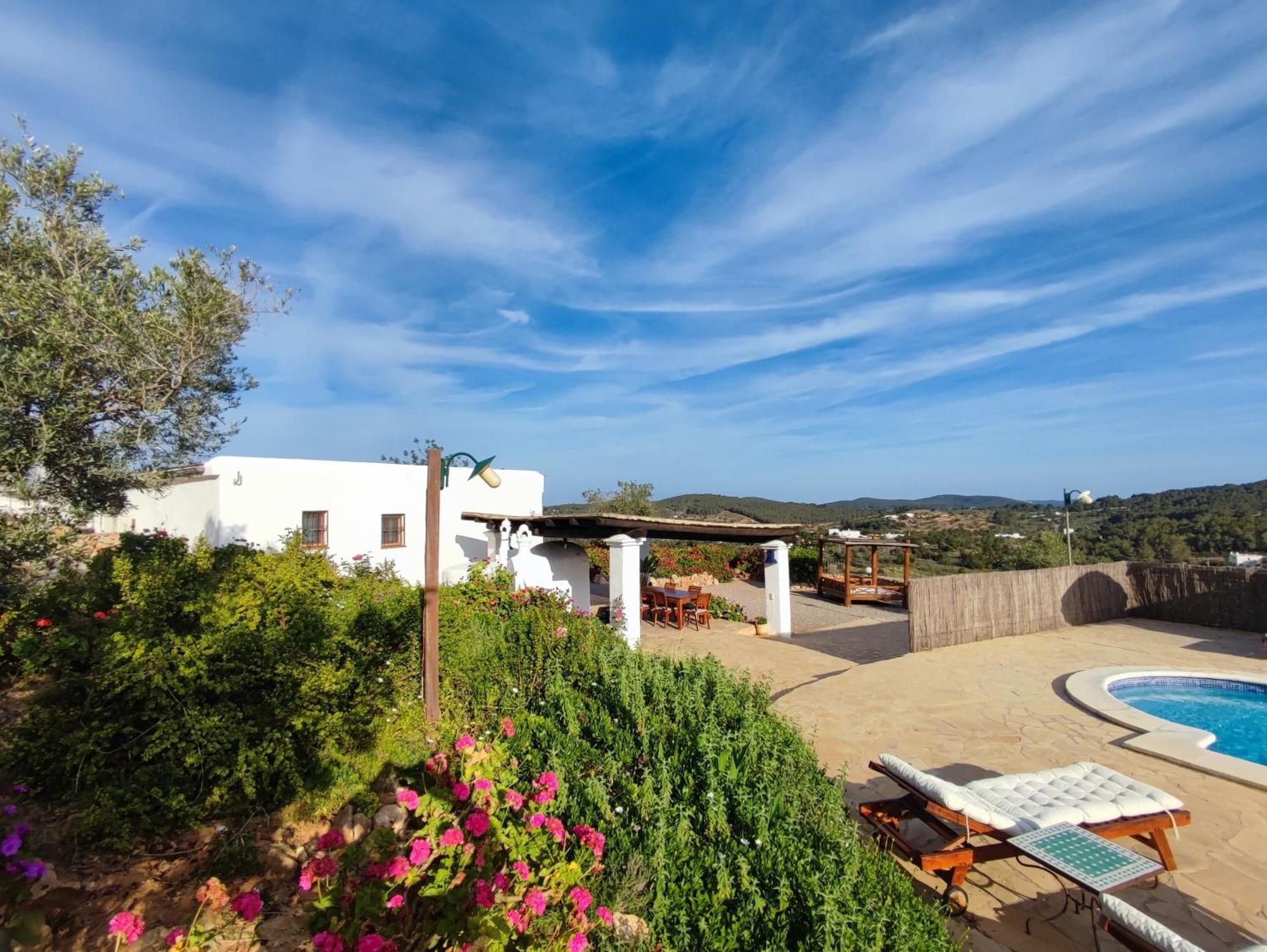 Casa Lluc Con Piscina, Jardin Y Vista Al Campo Hébergement de vacances Sant Miquel de Balansat
